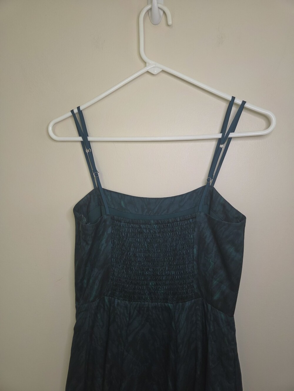 Women's White House Black Market Green Tie Dye Dipped Dress Sz 0 - Picture 6 of 10
